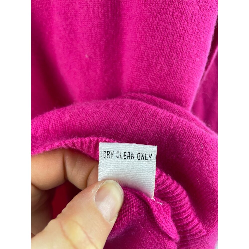 Talbot's Women's Small 100% Cashmere Vintage V-Neck Pullover Sweater Barbie Pink - Picture 10 of 11